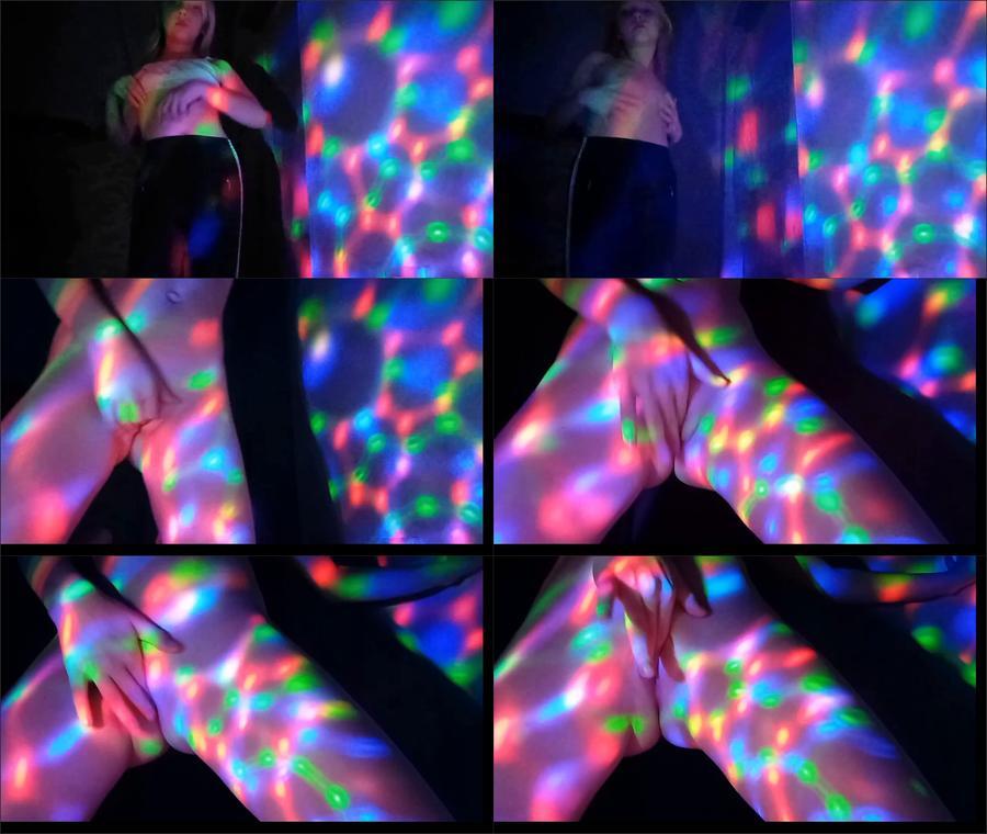 [Image: 3a2de81e762627e7.jpeg]